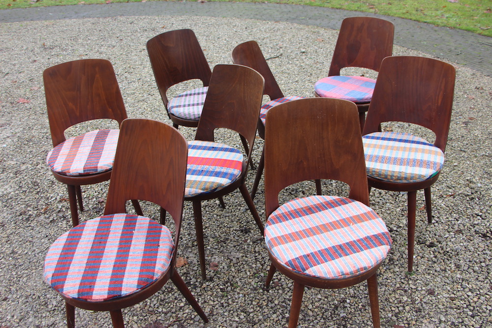 restaurant chairs, bistro chairs, modern chairs, dining chairs, vintage dining chairs, stackable chairs, stackable, modernist, modernism