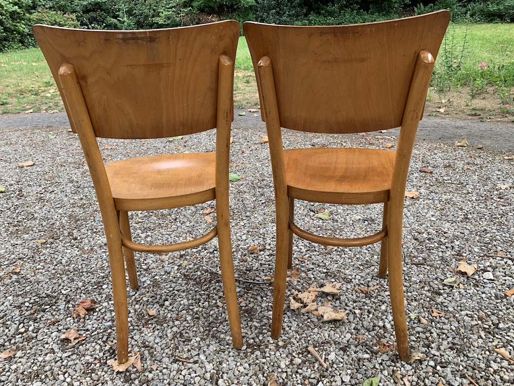chaises bistrot, chaises vintage, bentwood, Thonet chairs, vintage chairs, wooden chairs, chairs with charm