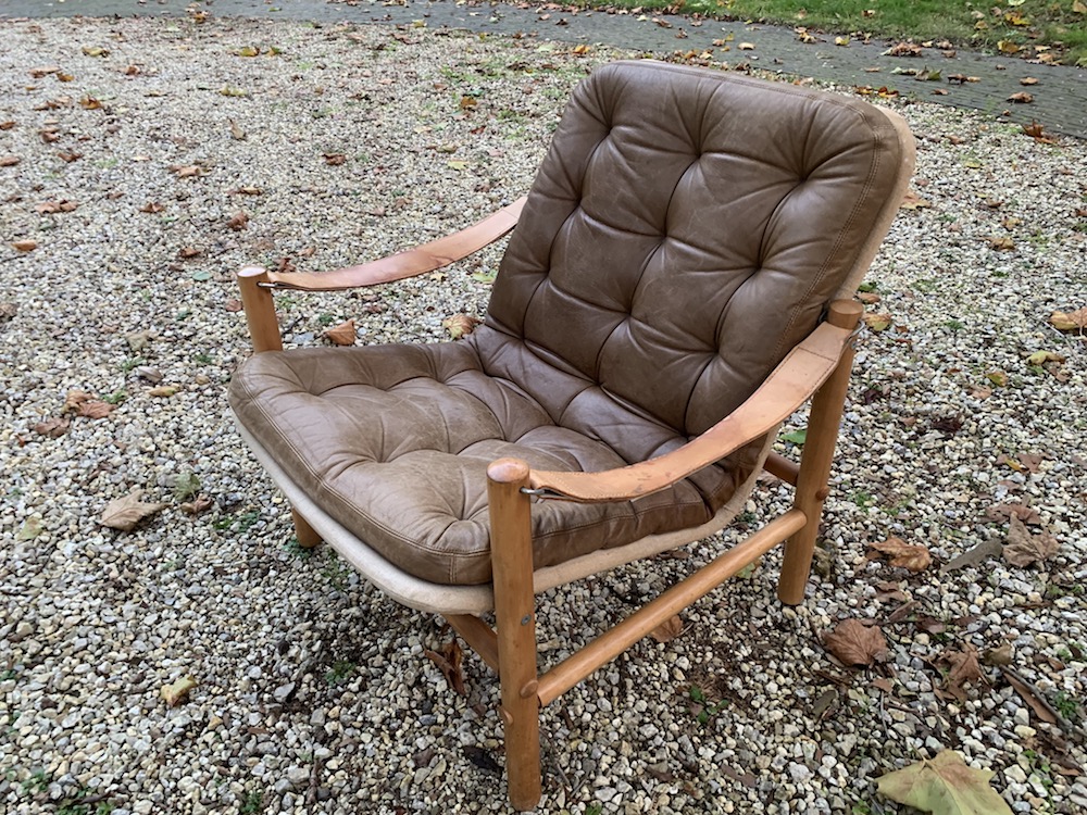 easy chair, vintage chair, lounge chair, Bror Boije, Swedish design, vintage fauteuil, leather chair, safari chair, chaise vintage, fauteuil cuir, vintage design, vintage design chair, interior decoration, living-room chair, reading chair